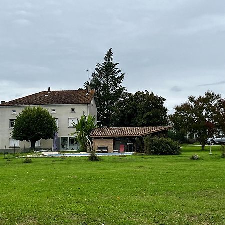 Le Parc De Gouts Villa Aiguillon Kültér fotó